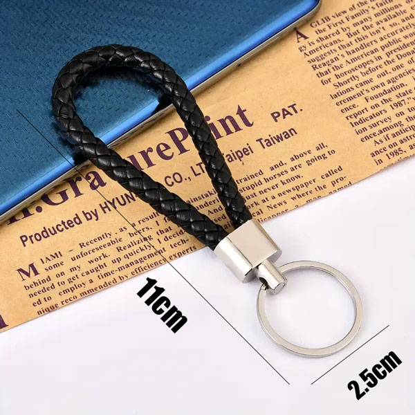 Стилен ключодържател за кола с плетена изкуствена кожа 2